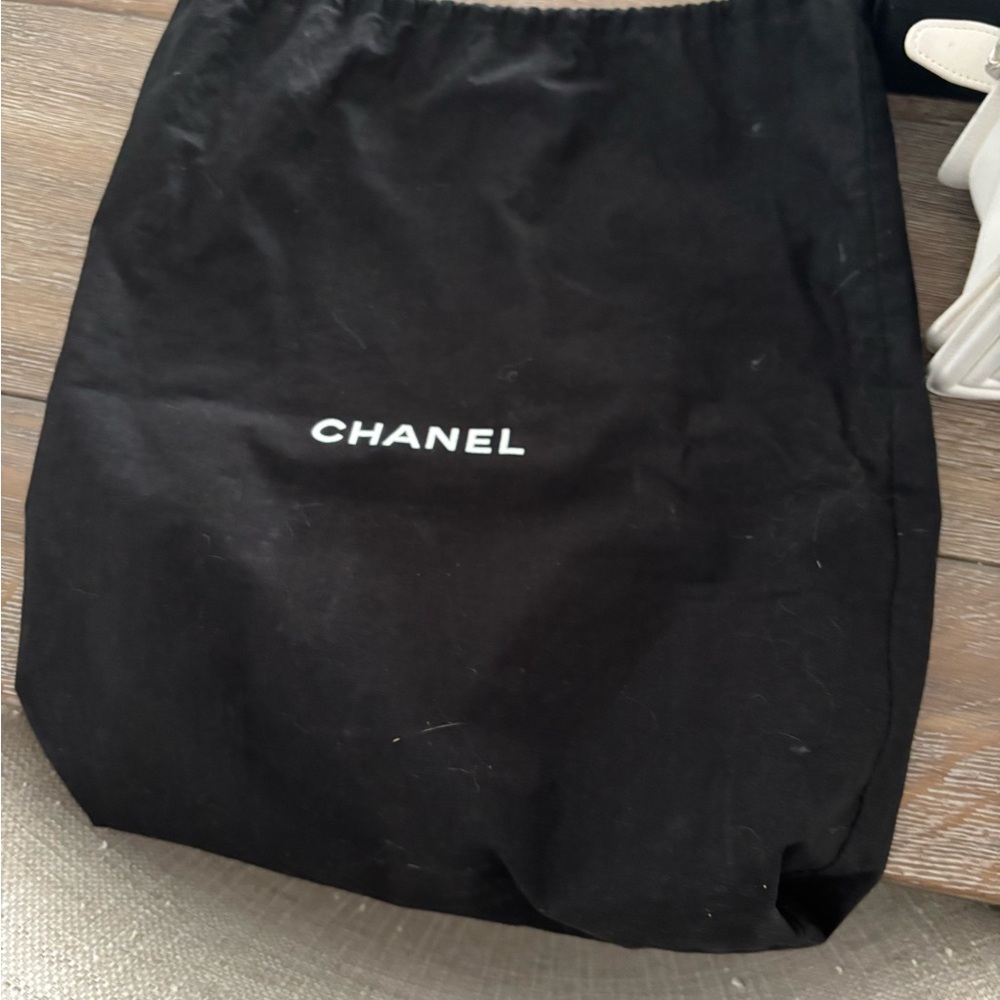 Chanel lambskin Boy quilted bag, medium - Picture 12 of 13